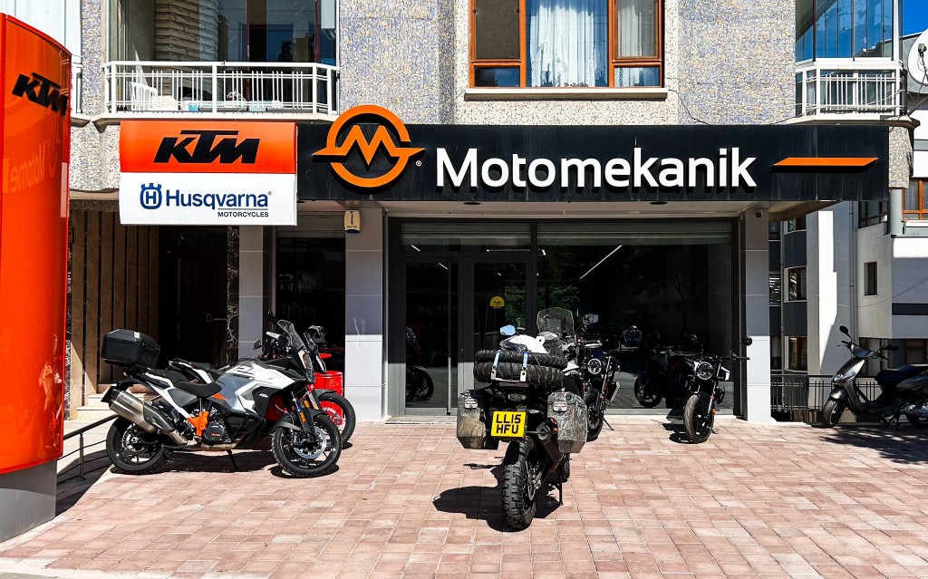 whatsapp_126 whatsapp_126