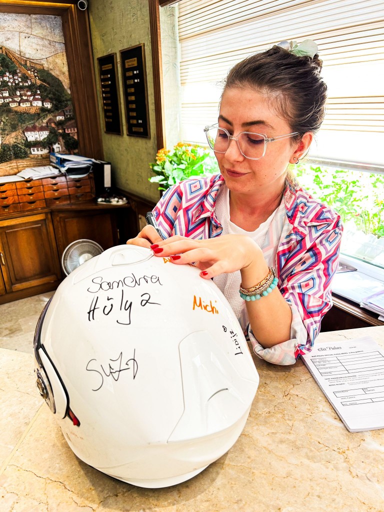 whatsapp_139 whatsapp_139