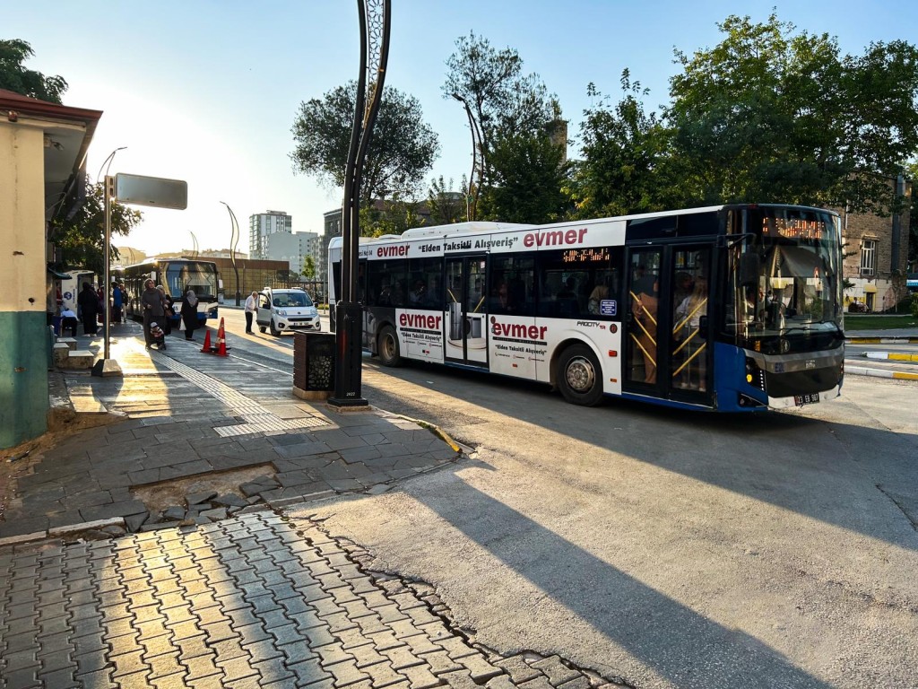 whatsapp_168 whatsapp_168