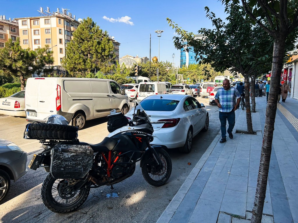 whatsapp_182 whatsapp_182