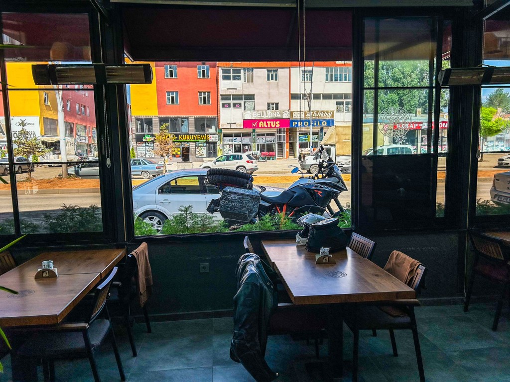 whatsapp_188 whatsapp_188