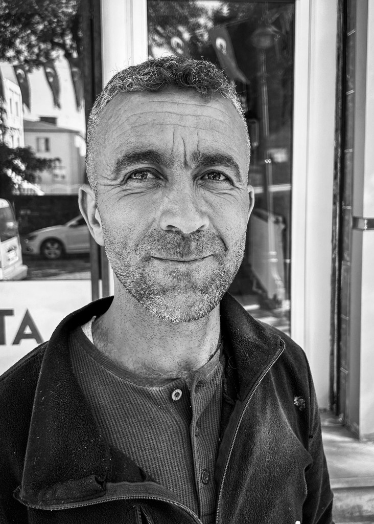 whatsapp_200 whatsapp_200