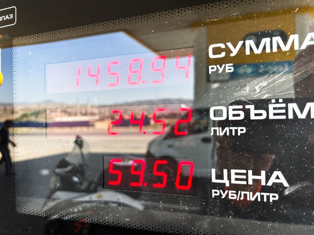 whatsapp_305 whatsapp_305