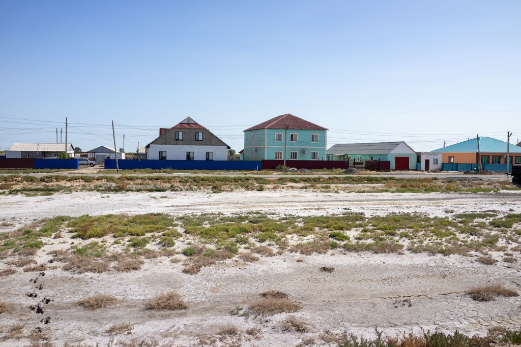 whatsapp_329 whatsapp_329