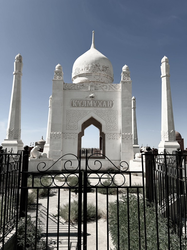 whatsapp_357 whatsapp_357